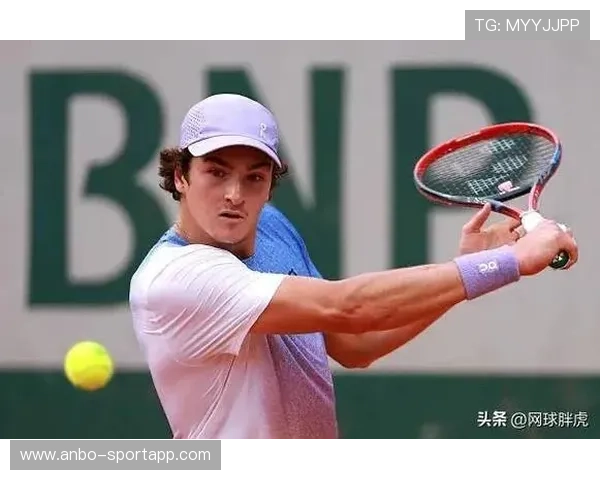 网球赛场风云再起 新星崛起挑战传统强者争锋激烈