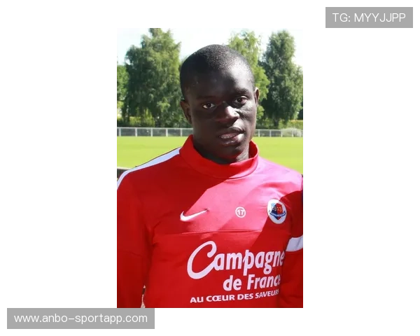 布莱顿俱乐部最新动态聚焦球队转会进展与赛季表现全面解析深度版